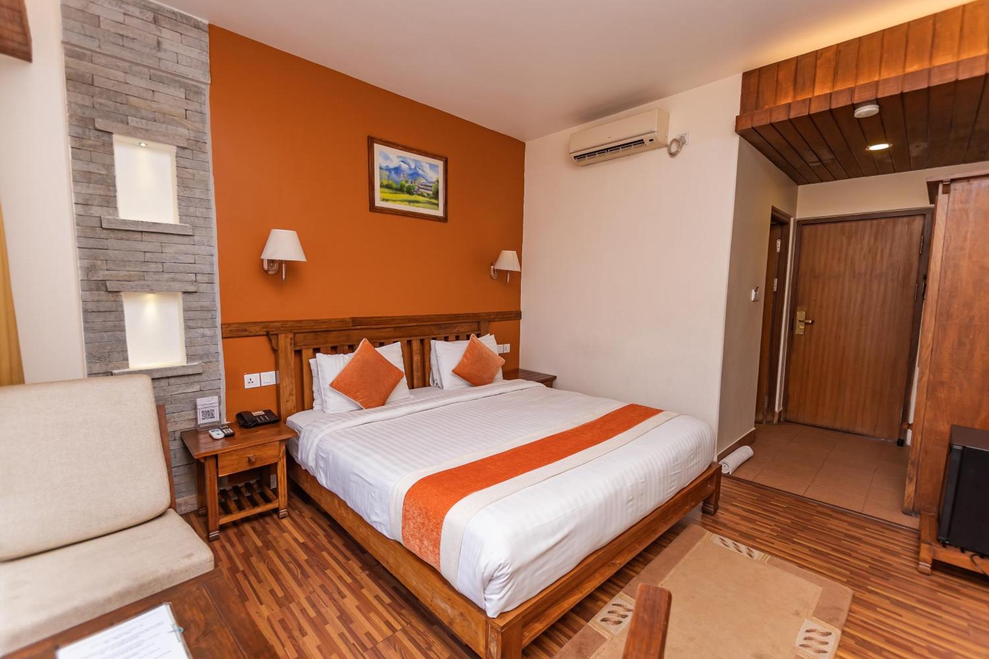 Pokhara Batika Hotel Luaran gambar