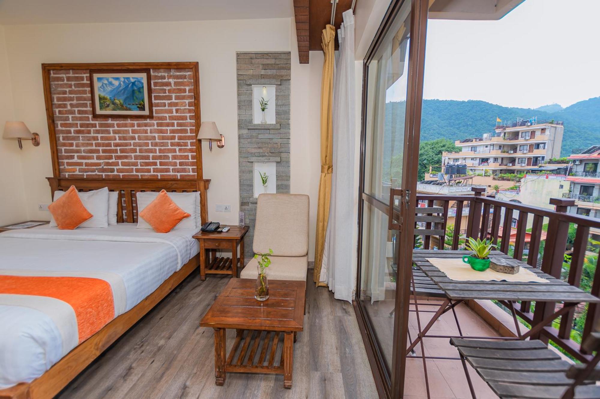 Pokhara Batika Hotel Luaran gambar