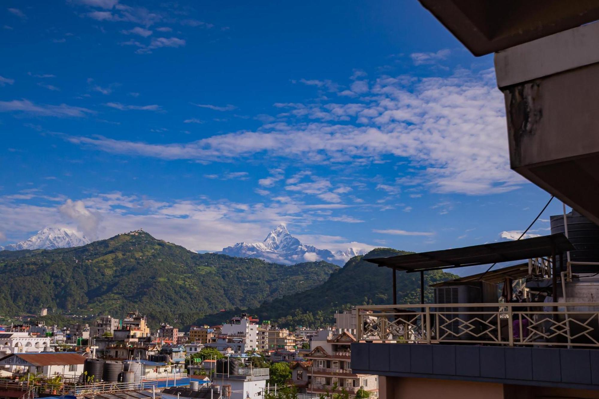 Pokhara Batika Hotel Luaran gambar