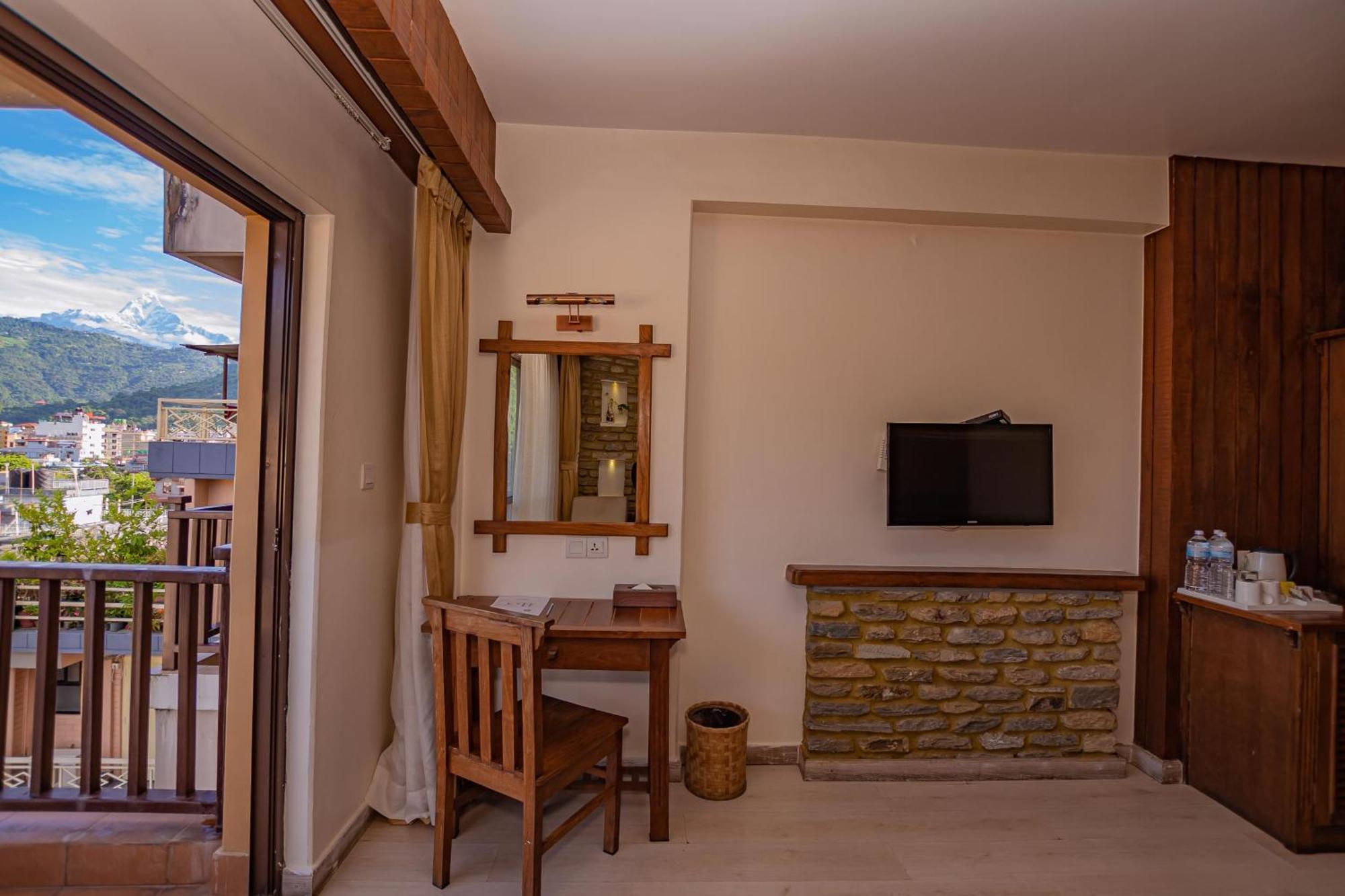 Pokhara Batika Hotel Luaran gambar