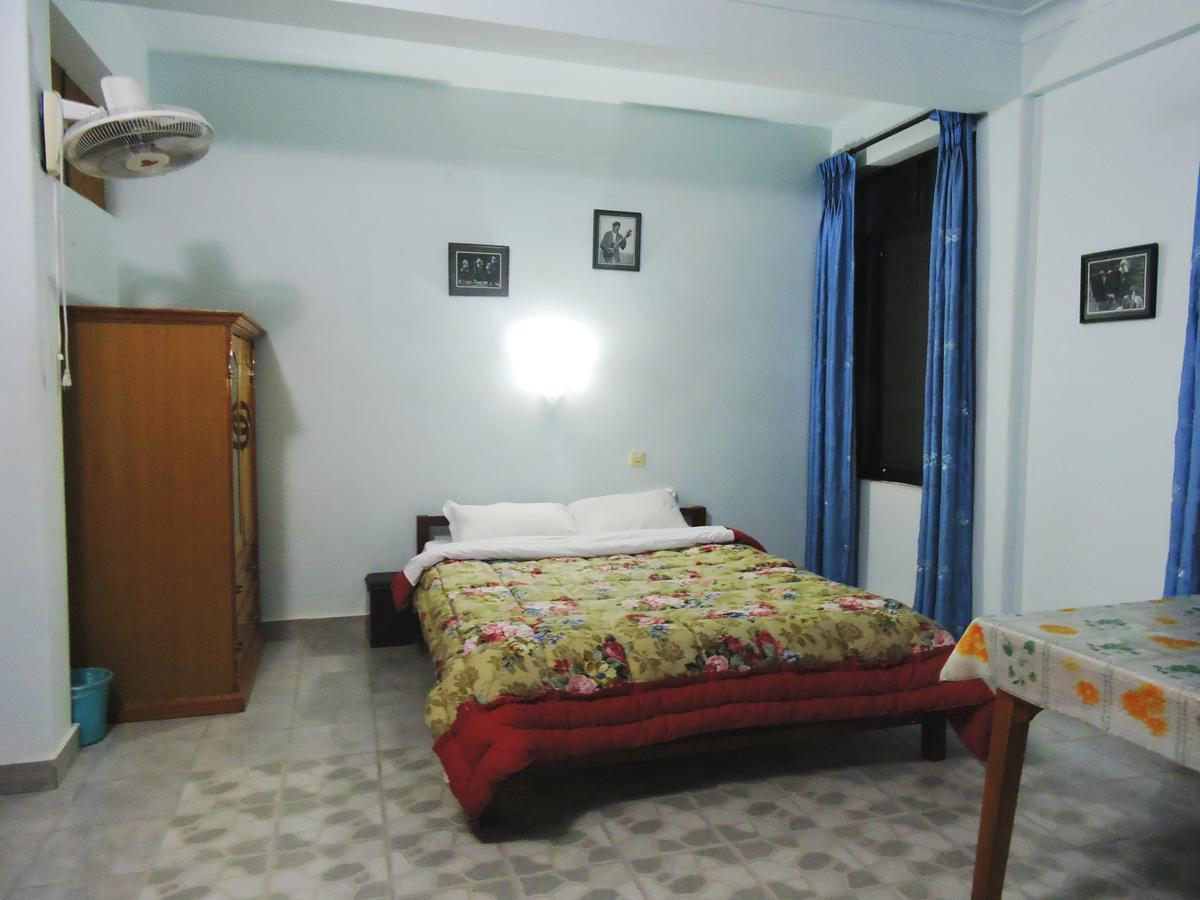 Pokhara Batika Hotel Luaran gambar