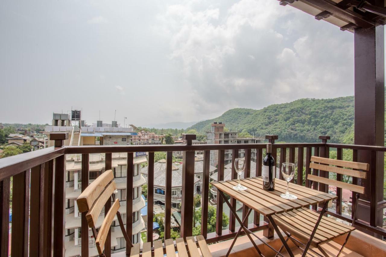 Pokhara Batika Hotel Luaran gambar